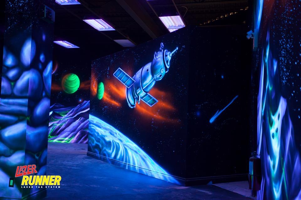 Lazer Runner arena and laser tag photo