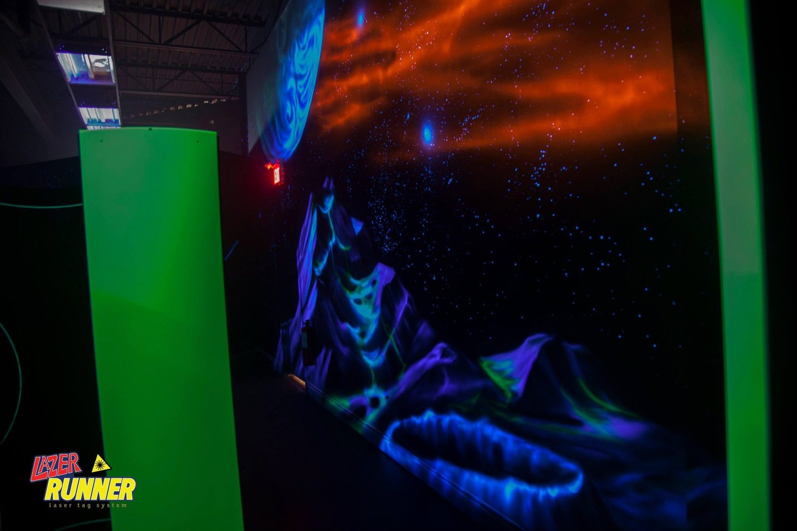 Lazer Runner arena and laser tag photo